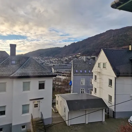 Svaneviksveien Apartmán *