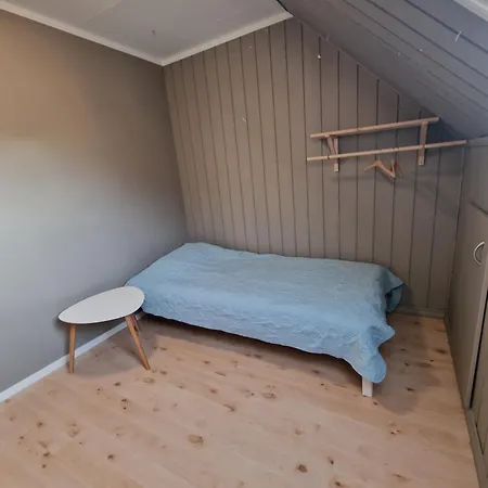 Svaneviksveien Apartment *